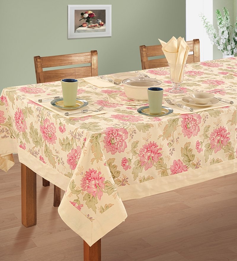 TABLE COVERS Home Decor Masters