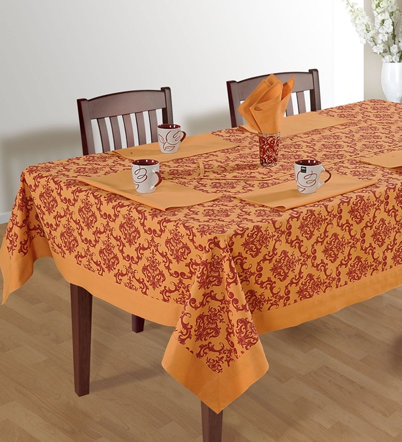 TABLE COVERS Home Decor Masters